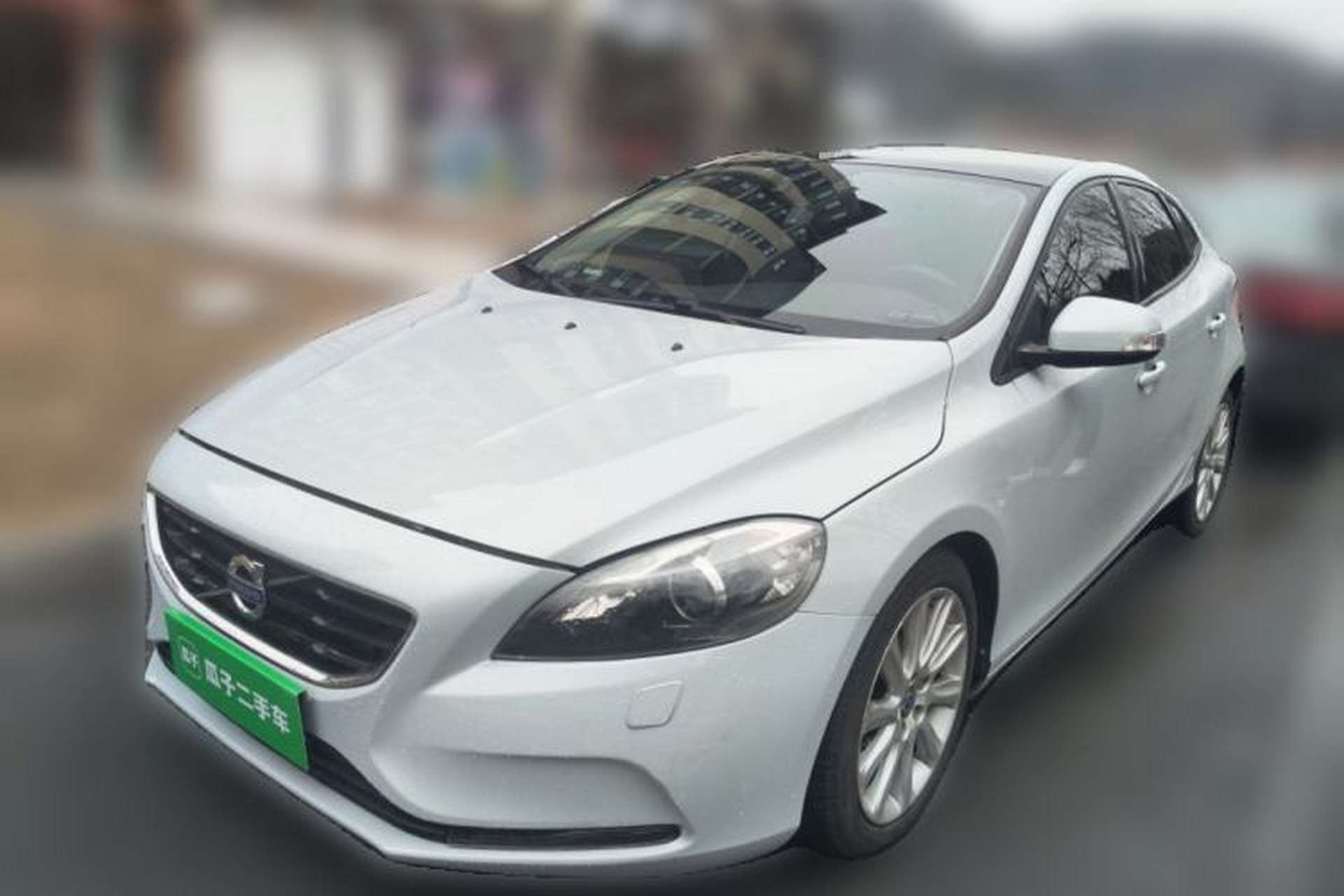 Used Volvo V40 2015 1.6T Zhiyi Edition Front Left 45 Deg