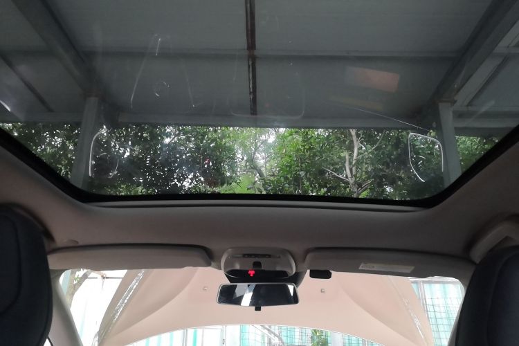Used Volvo V40 2015 1.6T Zhiya Edition Headliner