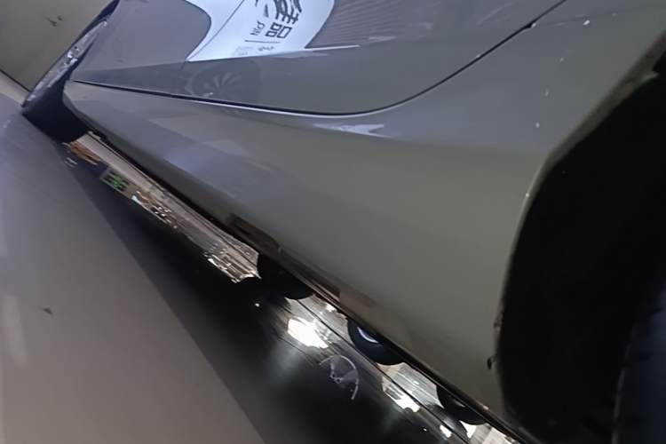Used Volvo V40 2015 1.6T Zhiyi Edition Left Side Sill