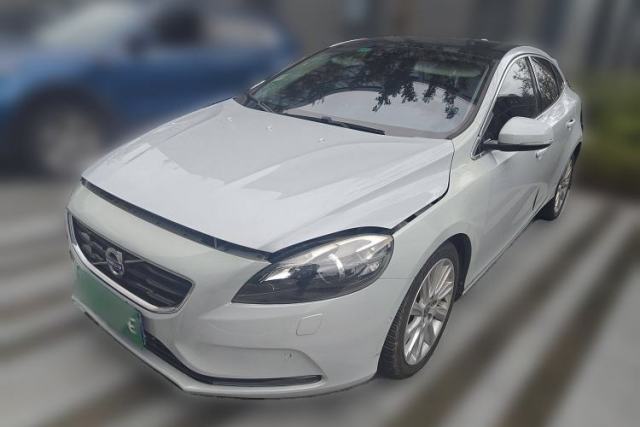 Used Volvo V40 2015 1.6T Zhiya Edition