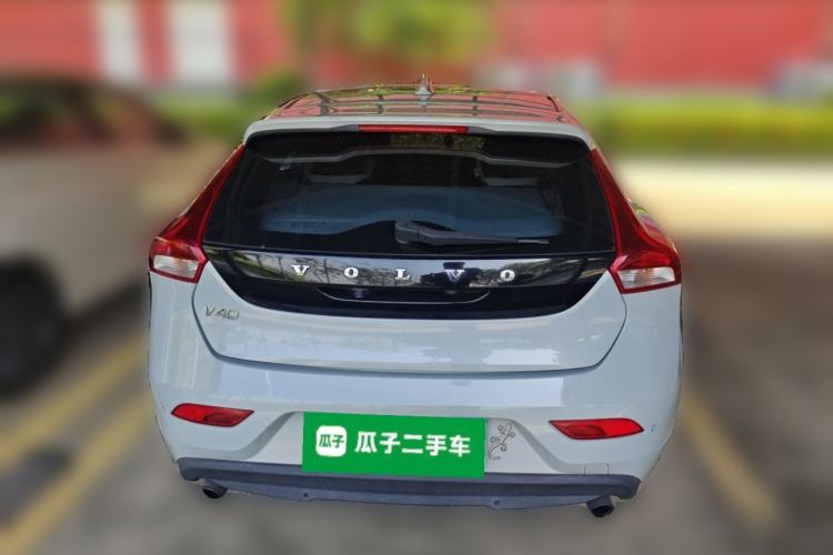 Used Volvo V40 2015 1.6T Zhiya Edition Rear