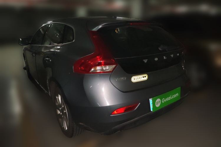 Used Volvo V40 2015 1.6T Zhiya Edition Rear Left 45 Deg