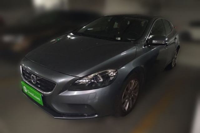 Used Volvo V40 2015 1.6T Zhiya Edition