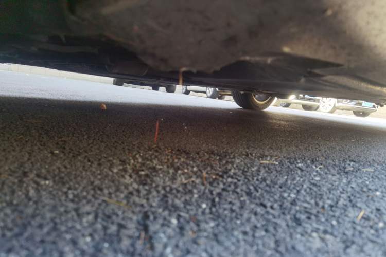 Used Volvo V40 2015 1.6T Zhiyi Edition Chassis Front Left