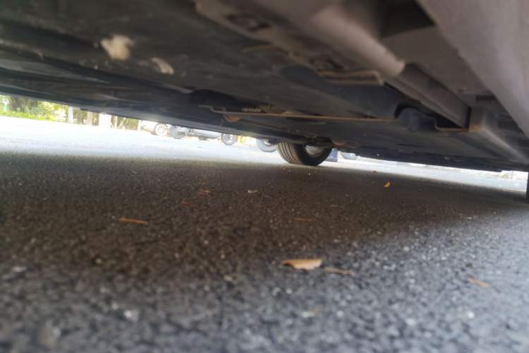 Used Volvo V40 2015 1.6T Zhiyi Edition Chassis Rear Right