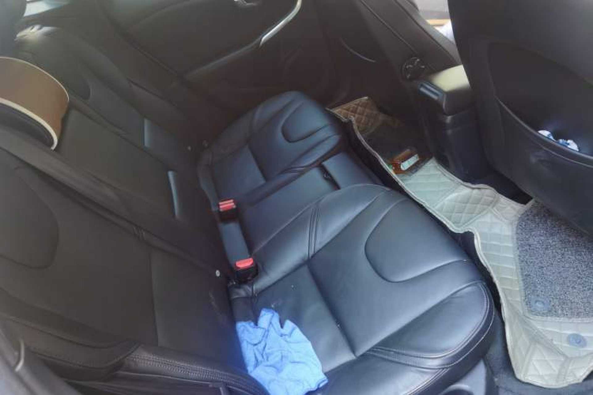 Used Volvo V40 2015 1.6T Zhiyi Edition Left Rear Seat