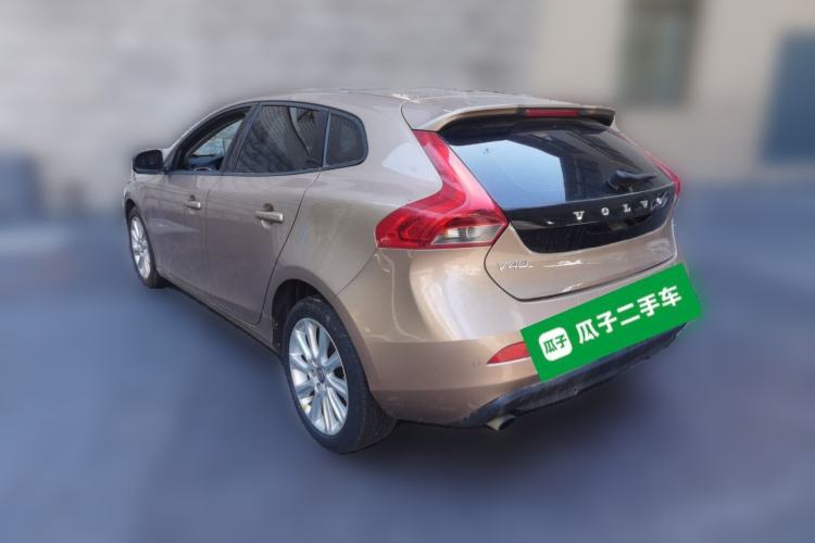 Used Volvo V40 2015 1.6T Zhiyi Edition Rear Left 45 Deg