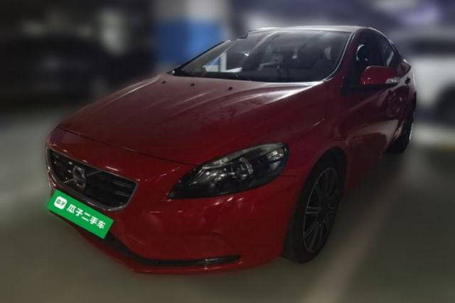 Used Volvo V40 2015 1.6T Zhiyi Edition