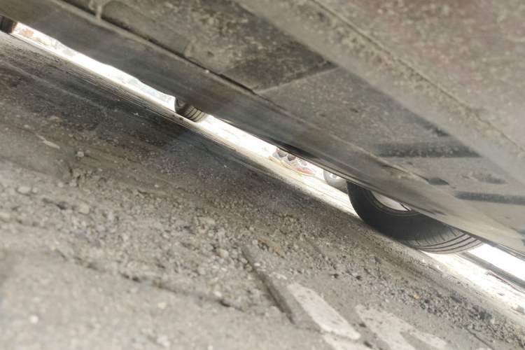 Used Volvo V40 2015 1.6T Zhiya Edition Chassis Front