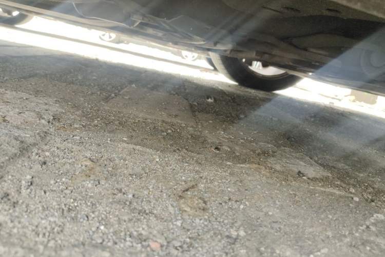 Used Volvo V40 2015 1.6T Zhiya Edition Chassis Front Right