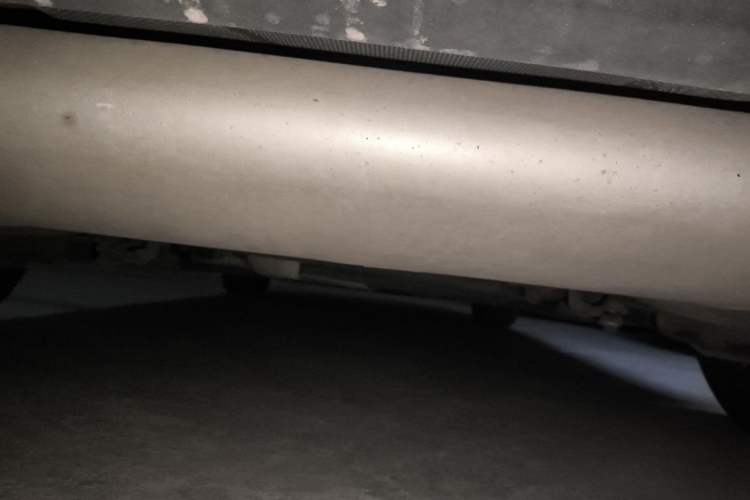Used Volvo V40 2015 1.6T Zhiyi Edition Chassis Rear