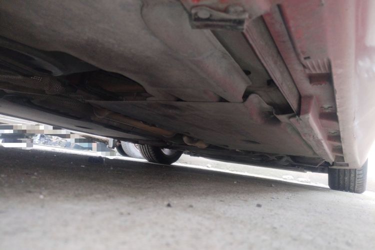 Used Volvo V40 2015 1.6T Zhiya Edition Chassis Rear Right