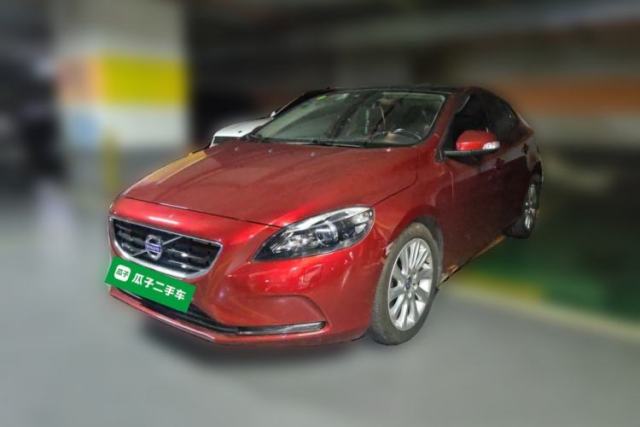Used Volvo V40 2015 1.6T Zhiyi Edition
