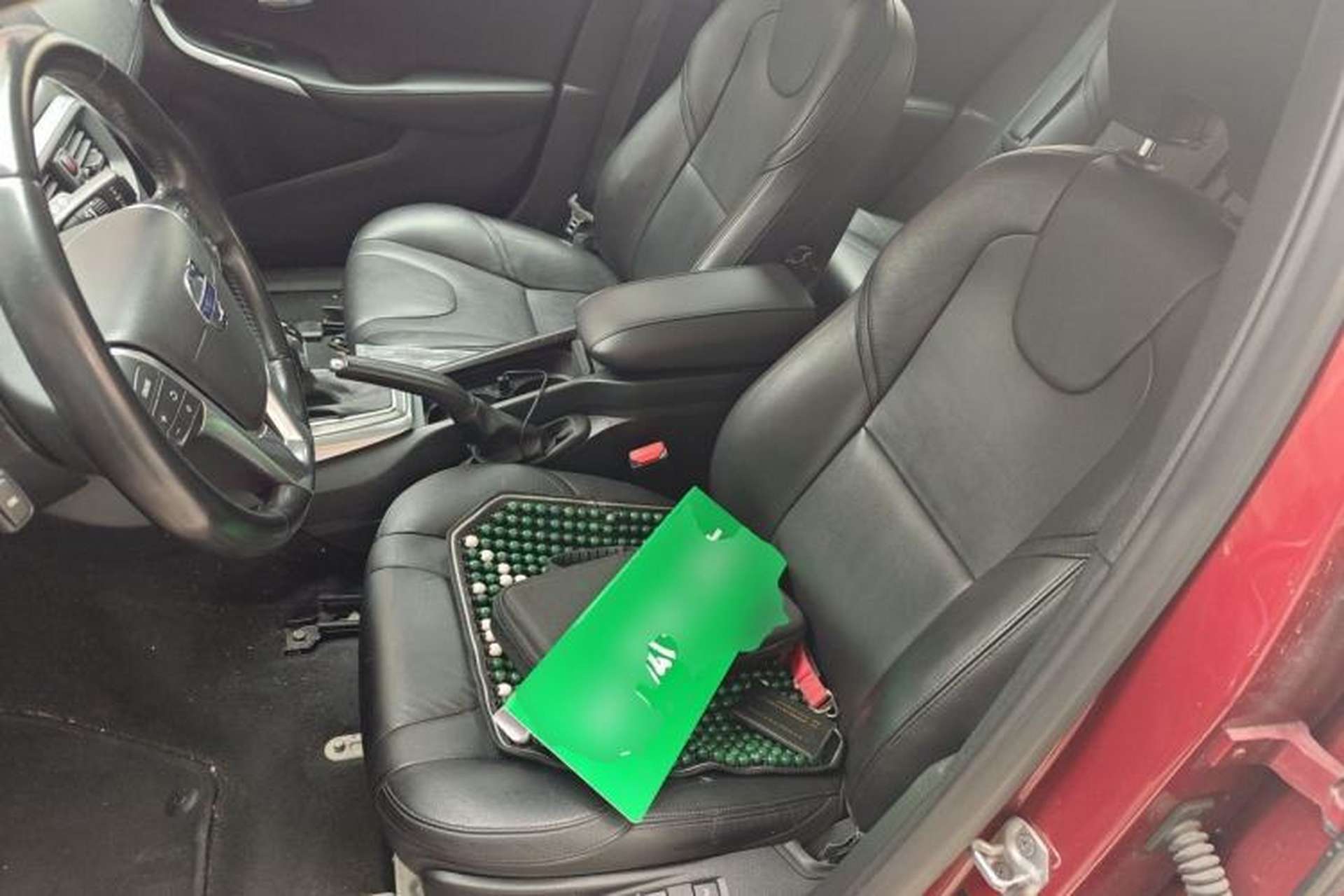 Used Volvo V40 2015 1.6T Zhiya Edition Left Front Seat