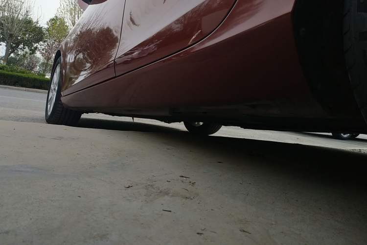 Used Volvo V40 2015 1.6T Zhiya Edition Left Side Sill
