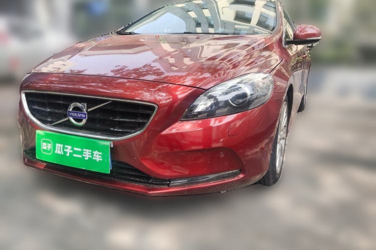 Used Volvo V40 2015 1.6T Zhiya Edition Guazi used car, China used car export, Used car for sale, Used cars, Cheapest cars for sale