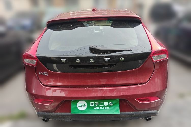 Used Volvo V40 2015 1.6T Zhiya Edition Rear