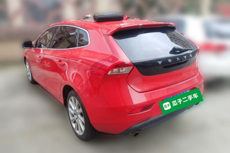 Used Volvo V40 2015 1.6T Zhiya Edition Rear Left 45 Deg