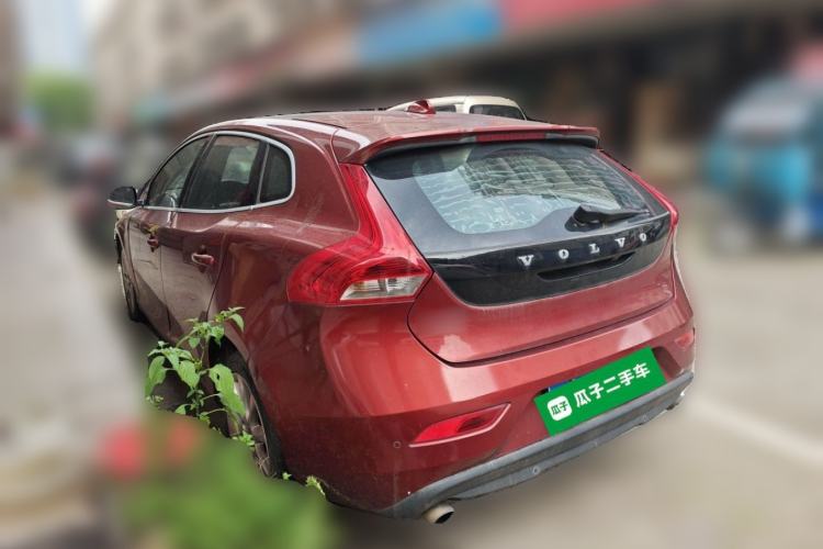 Used Volvo V40 2015 1.6T Zhiya Edition Rear Left 45 Deg