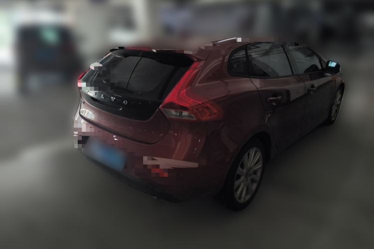 Used Volvo V40 2015 1.6T Zhiyi Edition Rear Right 45 Deg