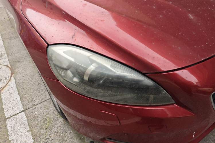 Used Volvo V40 2015 1.6T Zhiya Edition Right Front Headlight