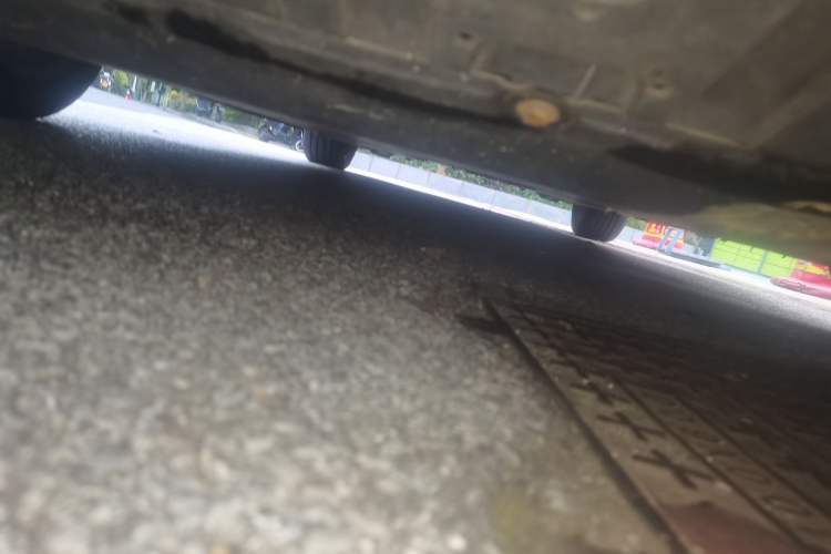 Used Volvo V40 2015 1.6T Zhiyi Edition Chassis Front