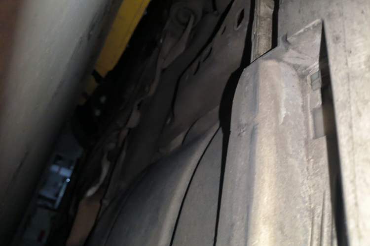 Used Volvo V40 2015 1.6T Zhiya Edition Chassis Front Left