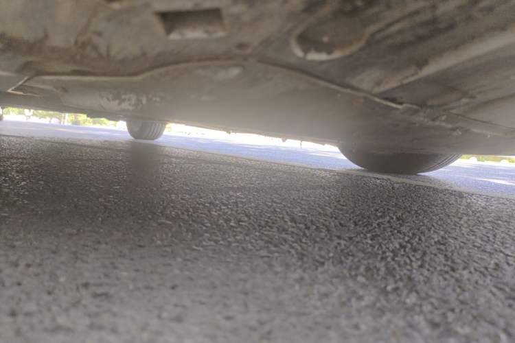 Used Volvo V40 2015 1.6T Zhiya Edition Chassis Front Right