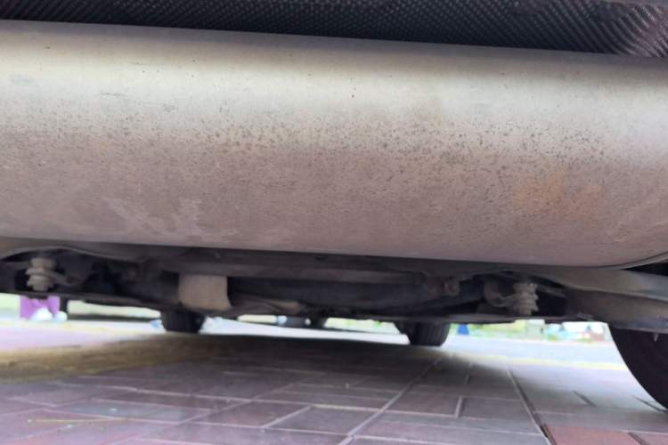 Used Volvo V40 2015 1.6T Zhiya Edition Chassis Rear
