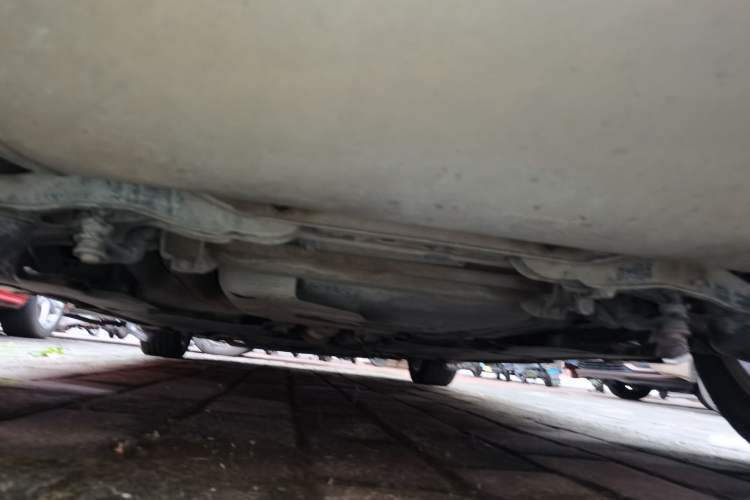 Used Volvo V40 2015 1.6T Zhiya Edition Chassis Rear