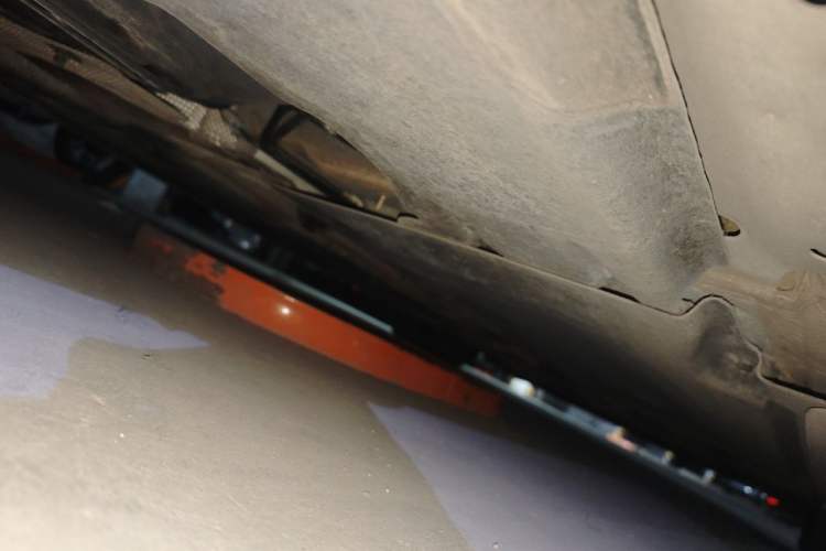 Used Volvo V40 2015 1.6T Zhiya Edition Chassis Rear