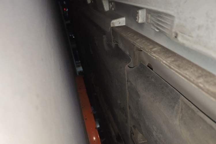 Used Volvo V40 2015 1.6T Zhiya Edition Chassis Rear Left