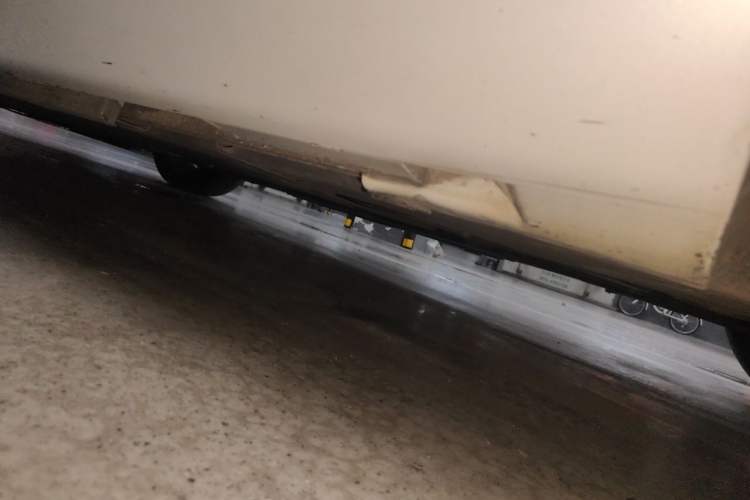 Used Volvo V40 2015 1.6T Zhiyi Edition Chassis Rear Left
