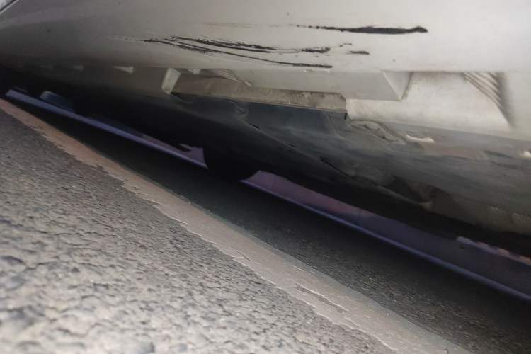 Used Volvo V40 2015 1.6T Zhiya Edition Chassis Rear Left
