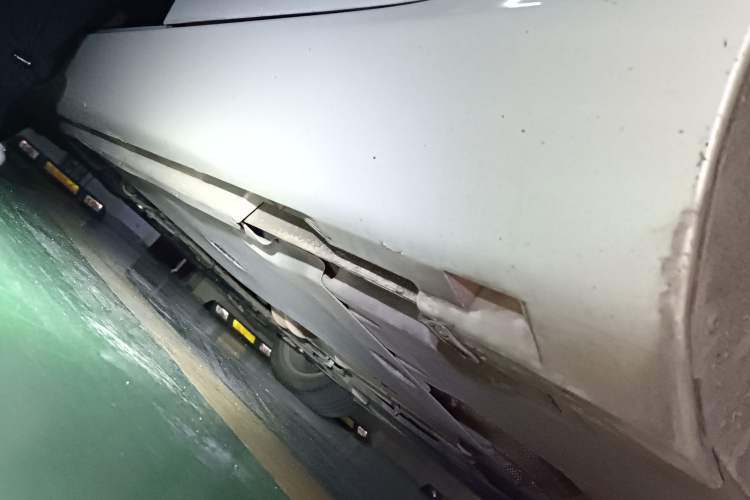 Used Volvo V40 2015 1.6T Zhiya Edition Chassis Rear Left