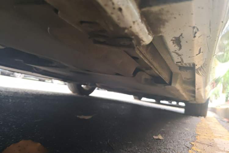 Used Volvo V40 2015 1.6T Zhiyi Edition Chassis Rear Right