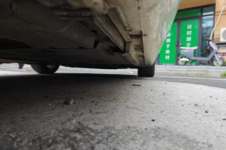 Used Volvo V40 2015 1.6T Zhiya Edition Chassis Rear Right