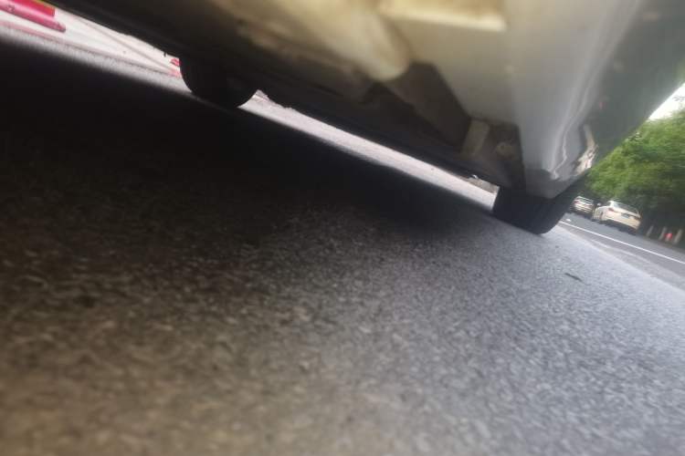 Used Volvo V40 2015 1.6T Zhiyi Edition Chassis Rear Right