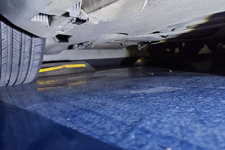 Used Volvo V40 2015 1.6T Zhiya Edition Chassis Rear Right
