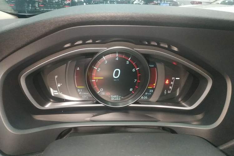 Used Volvo V40 2015 1.6T Zhiya Edition Instrument Cluster