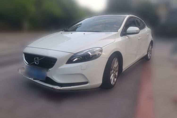 Used Volvo V40 2015 1.6T Zhiyi Edition Guazi used car, China used car export, Used car for sale, Used  cars, Cheapest cars for sale