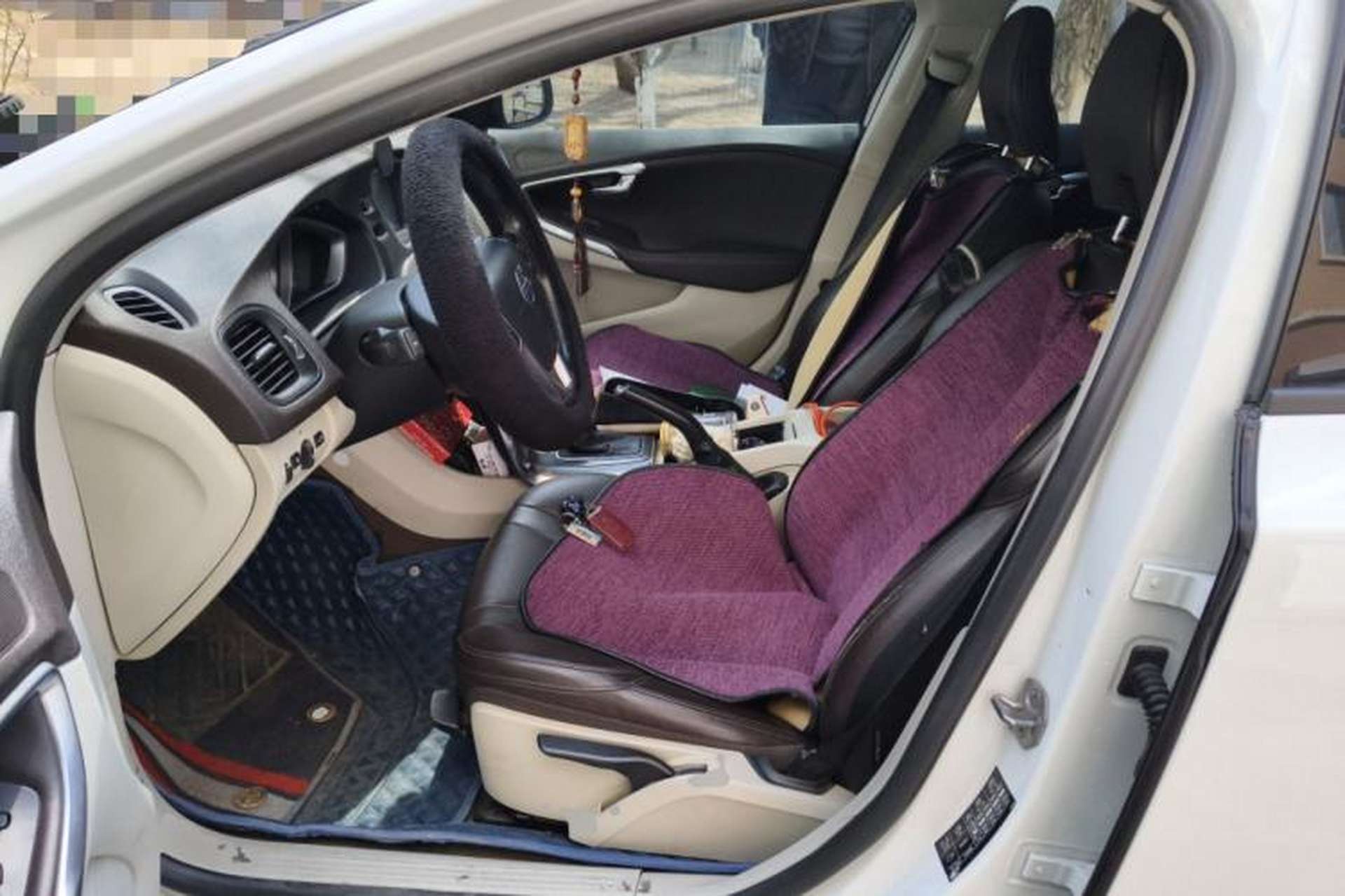 Used Volvo V40 2015 1.6T Zhiyi Edition Left Front Seat