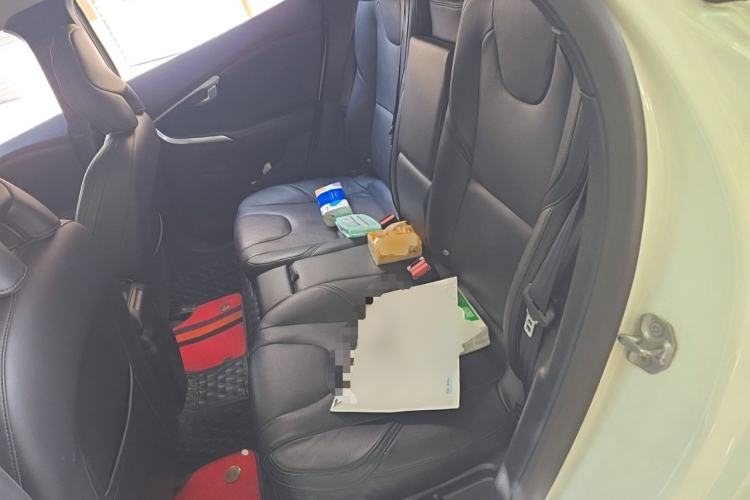 Used Volvo V40 2015 1.6T Zhiyi Edition Left Rear Seat