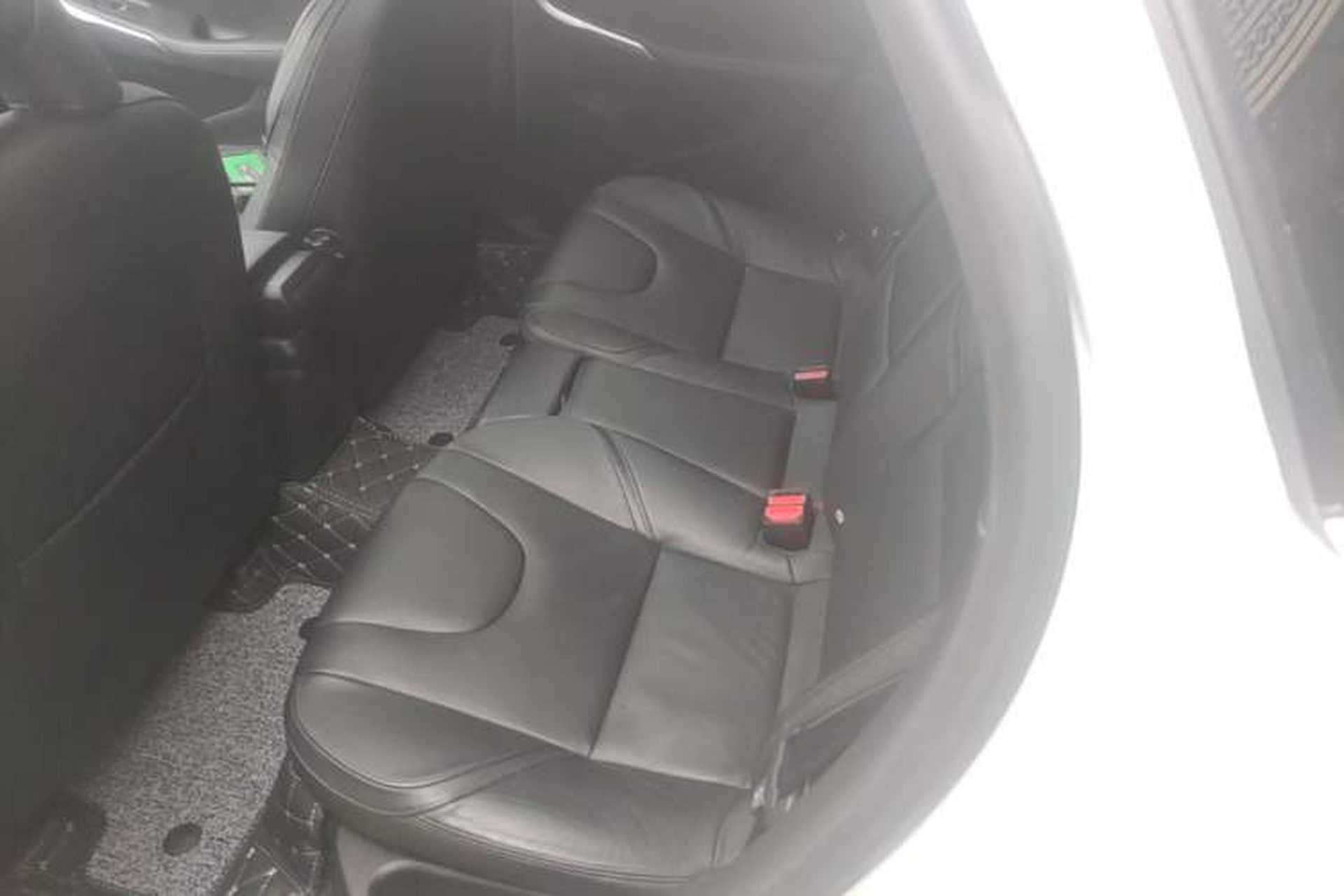Used Volvo V40 2015 1.6T Zhiya Edition Left Rear Seat