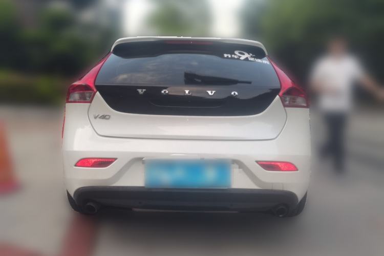 Used Volvo V40 2015 1.6T Zhiyi Edition Rear