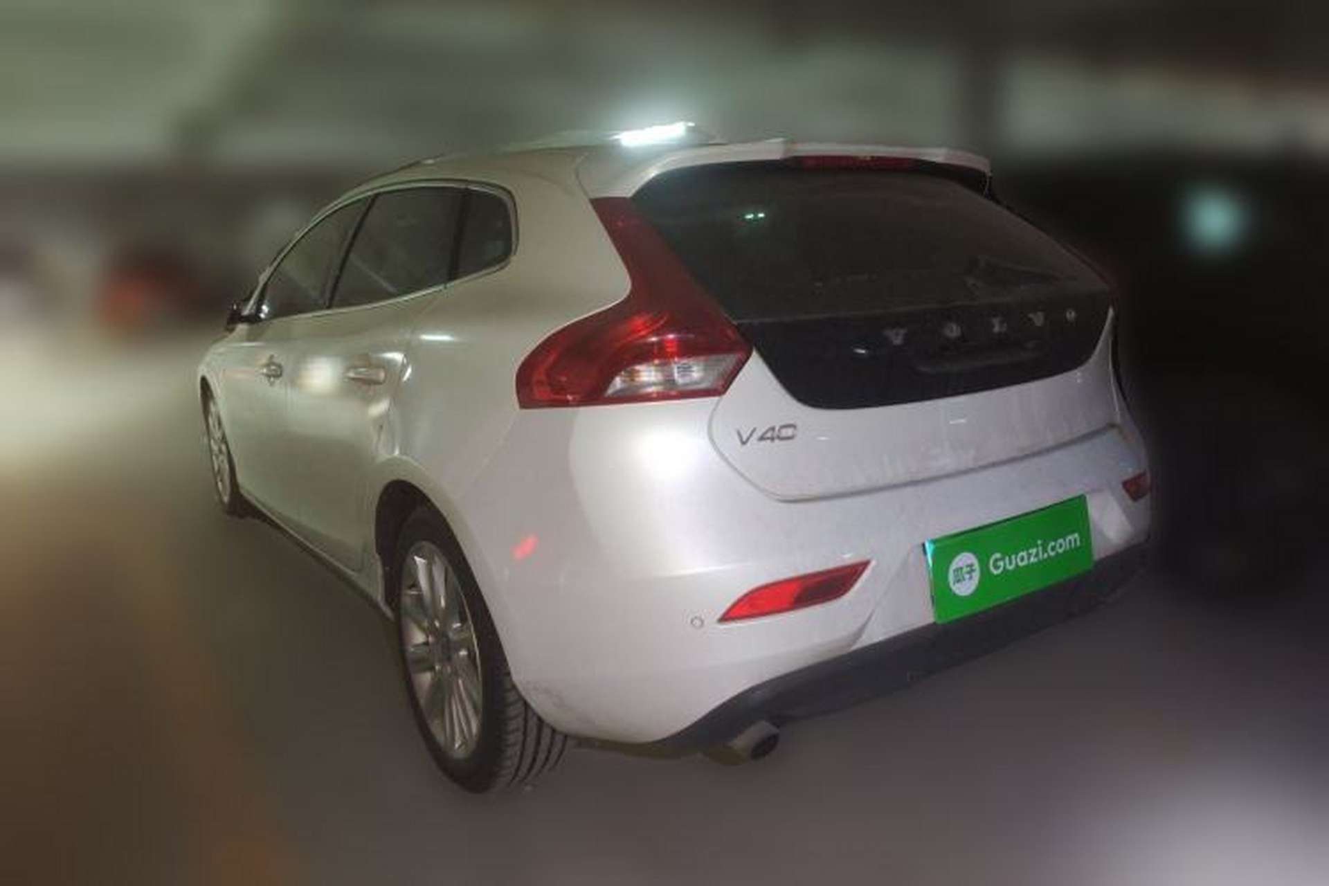 Used Volvo V40 2015 1.6T Zhiya Edition Rear Left 45 Deg