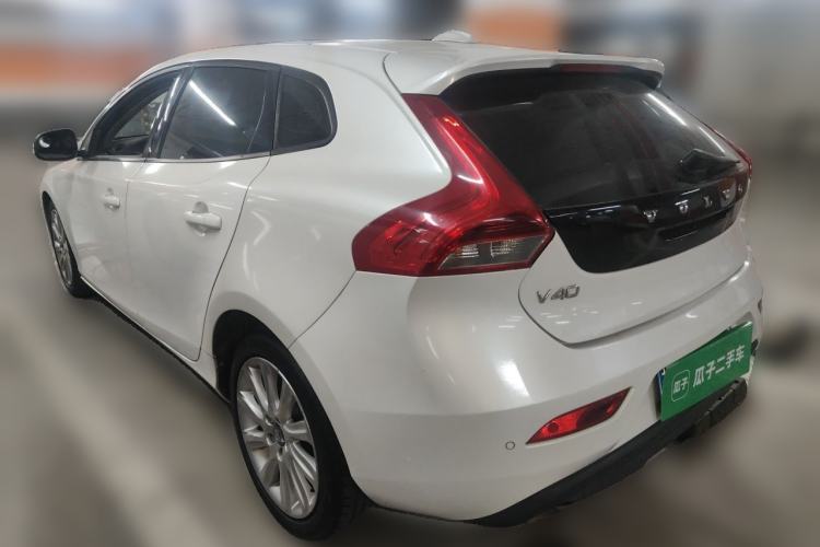 Used Volvo V40 2015 1.6T Zhiyi Edition Rear Left 45 Deg