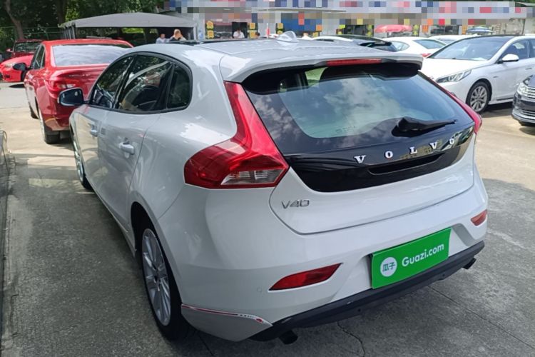Used Volvo V40 2015 1.6T Zhiyi Edition Rear Left 45 Deg