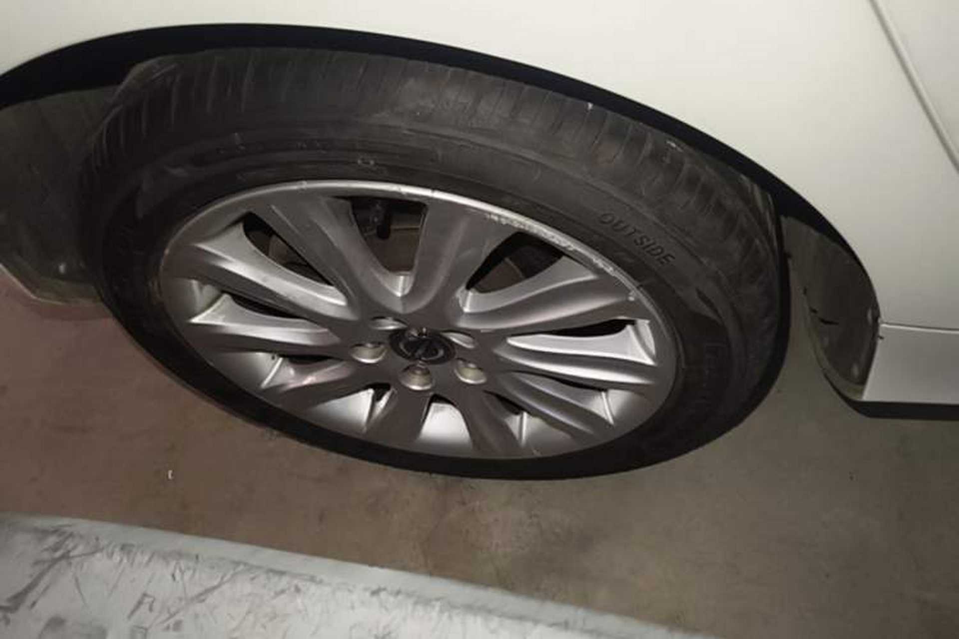 Used Volvo V40 2015 1.6T Zhiyi Edition Right Rear Wheel Hub