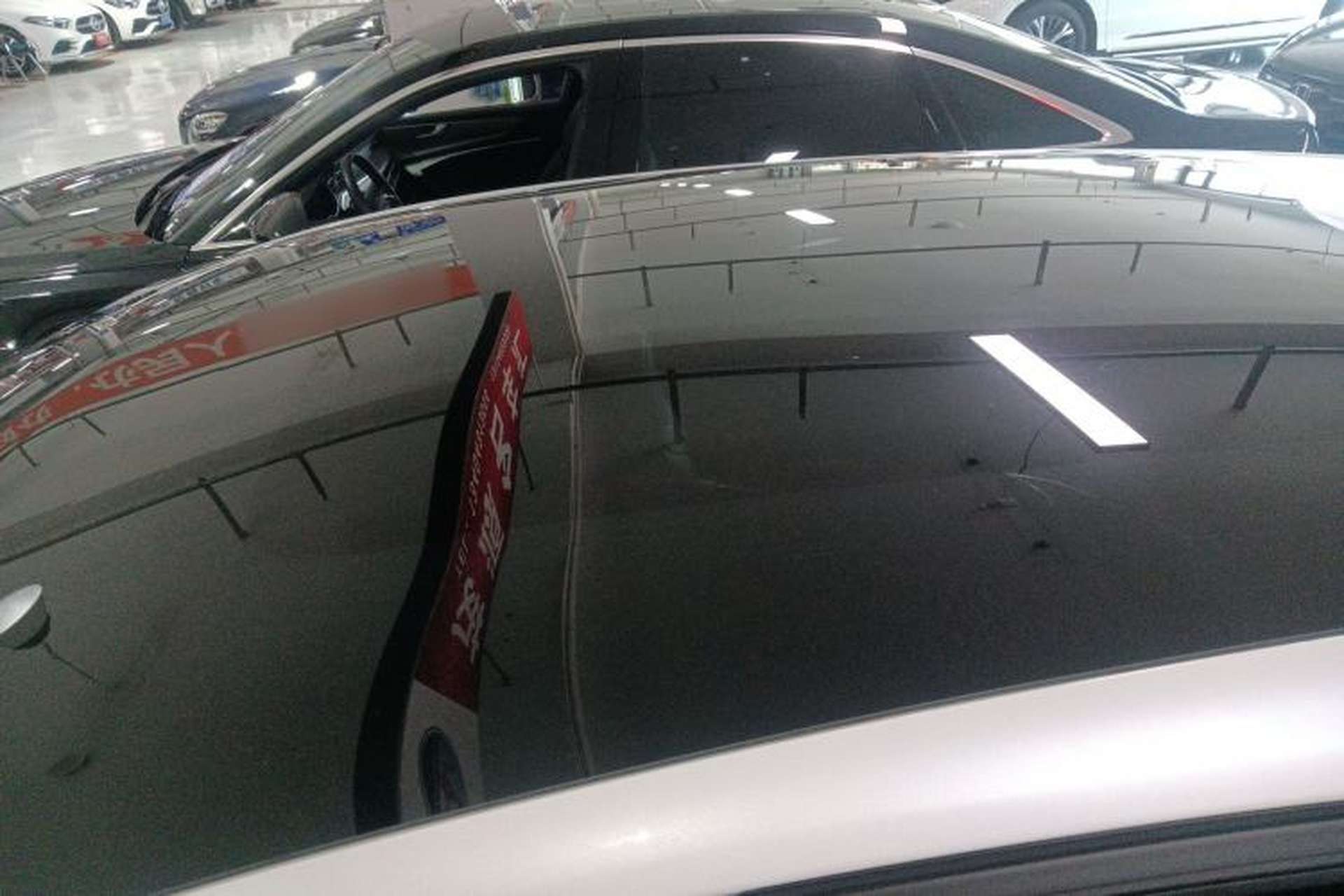 Used Volvo V40 2015 1.6T Zhiyi Edition Roof